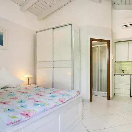 Hébergement de vacances In With Wifi Pula