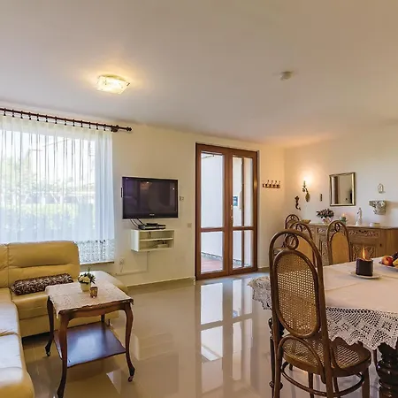 Hébergement de vacances In With Wifi Pula