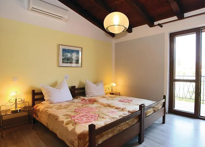 Vakantiehuis In With Wifi